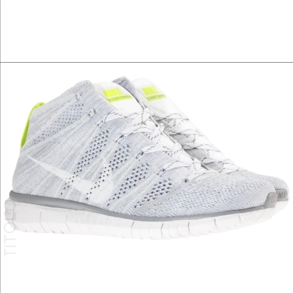 Nike Flyknit Chukka